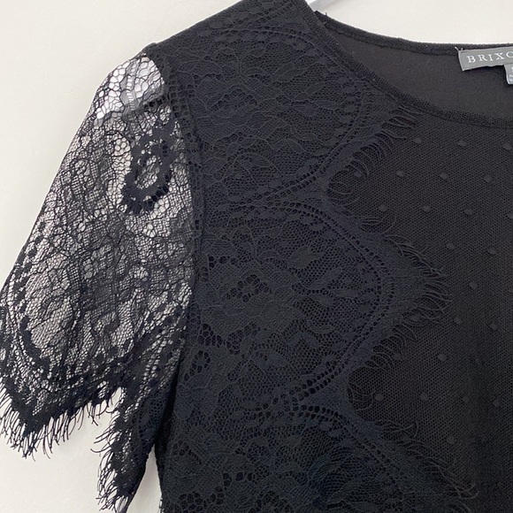 BRIXON Ivy Black Lace-Style Top With Fringe Sleeves, Small - Picture 2 of 7
